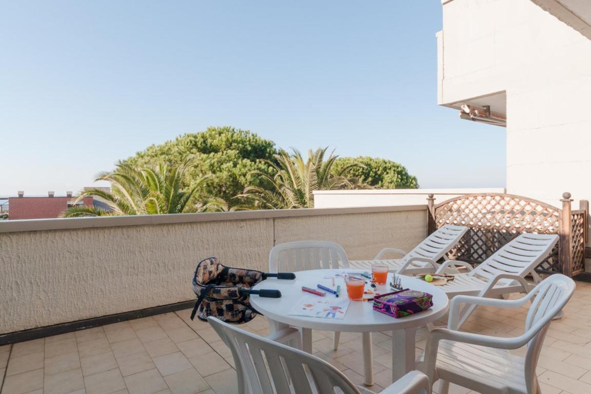 Residenze Etruria Aparthotel San Vincenzo Buitenkant foto