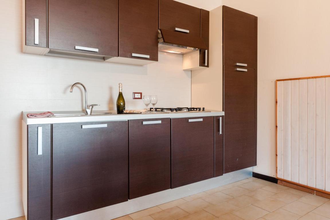 Residenze Etruria Aparthotel San Vincenzo Buitenkant foto